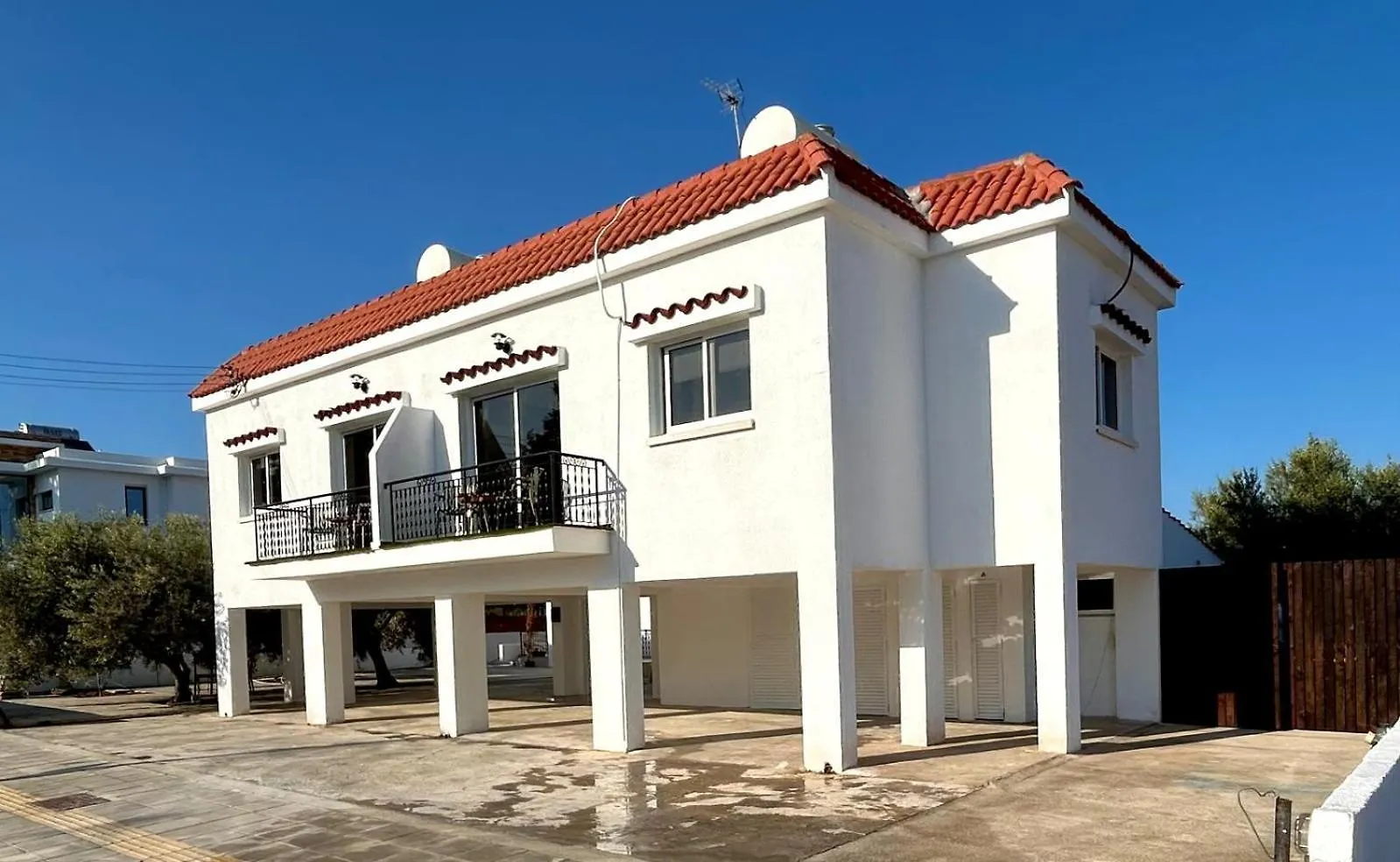 Teak Charm Apartment Larnaca 0*,  Cyprus